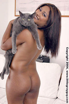 Click to see more of me and little gray Jazmin!